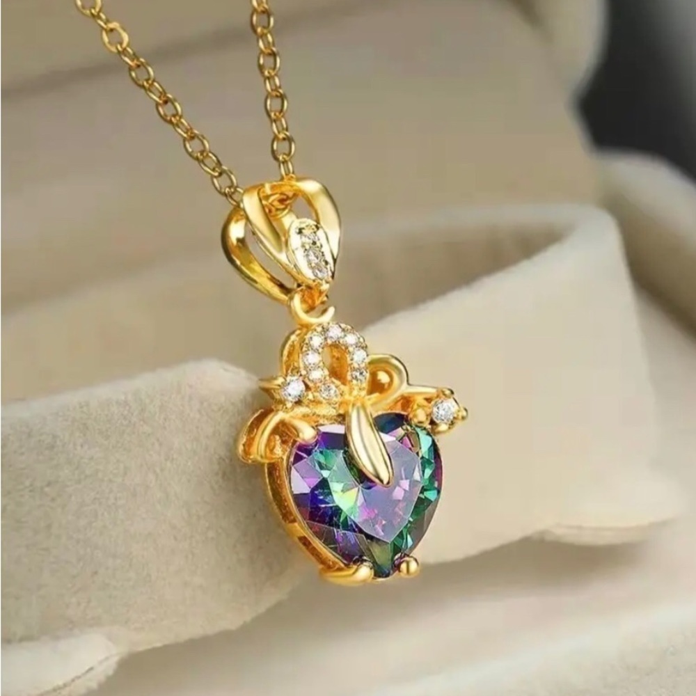 HEART SHAPED PENDANT - Picture 2 of 4